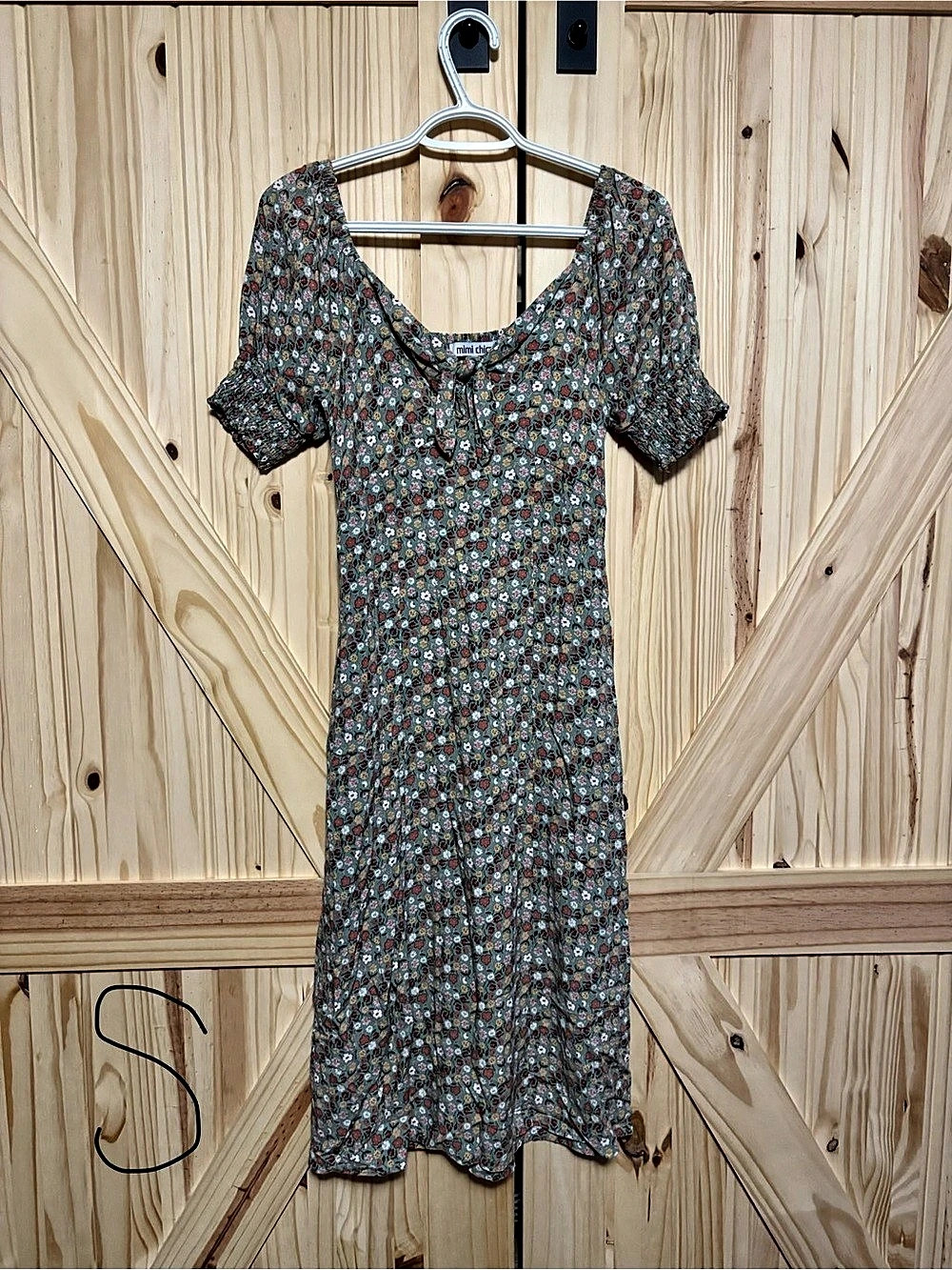 Mimi Chica Floral Midi Dress in Brown & Multicolor